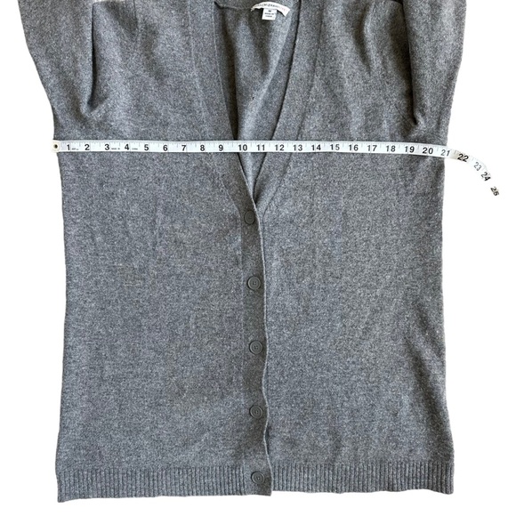 Isaac Mizrahi Live Women's Grey 100% Cashmere Button‎ Down Cardigan Size M - Picture 7 of 9